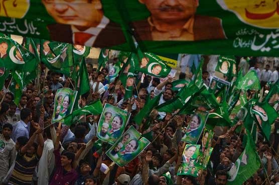 PML-N Faisalabad rally yet to outclass PTI's show