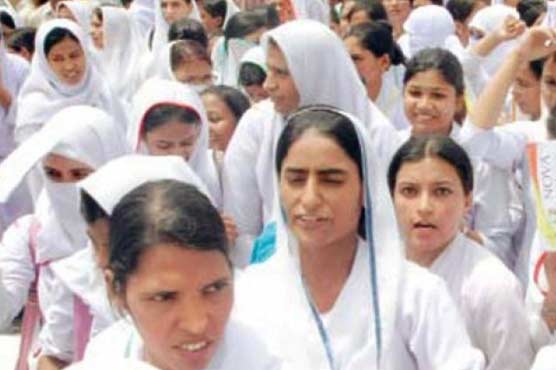 Nurses threaten to boycott emergency wards