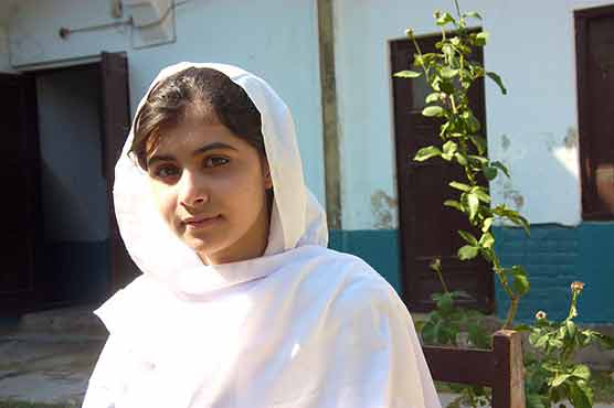 Swat: PM announces NPA, cash award for talented girl