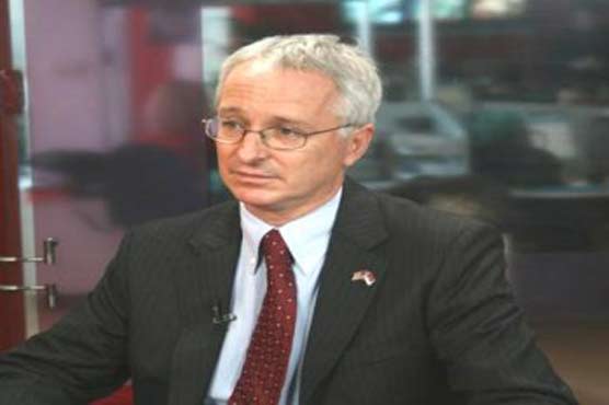 Munter apologizes for incident at Sunehri Mosque in Lahore