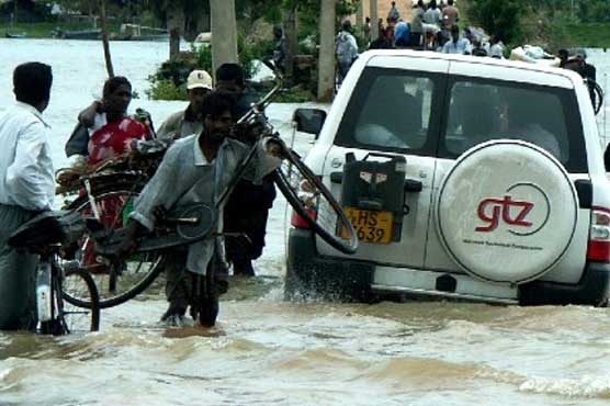 Strong winds, rain kill at least 18 in Sri Lanka