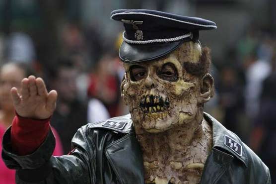 Zombies invade Mexico City in world record attempt
