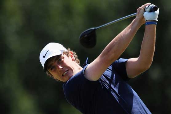 Golf: Fleetwood grabs share of Dunhill lead