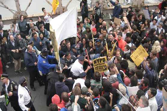 Anti-Wall Street protesters fight on after 700 arrests