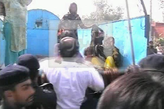 Chiniot police shame nation by torturing women