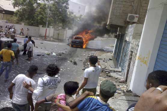 Blast at police station in Yemen kills one