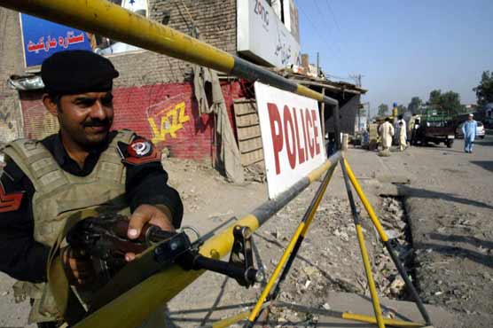 Peshawar: Militants attack on police foiled