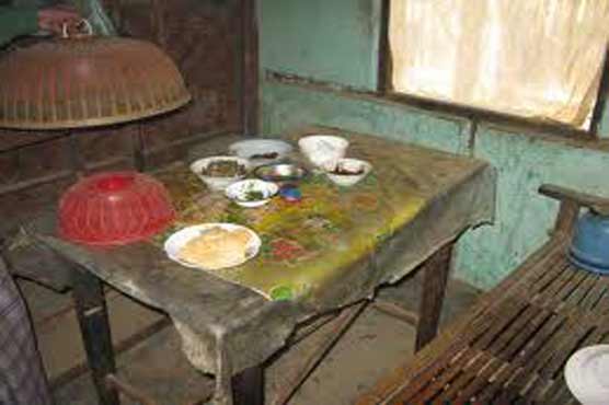 Gujranwala: 7 of a family unconscious eating poisonous food