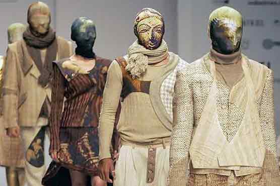 New Delhi: Kavita, Samant present their collections