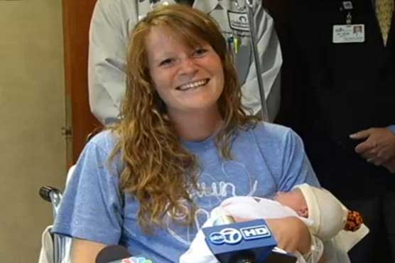 Woman gives birth after finishing marathon 