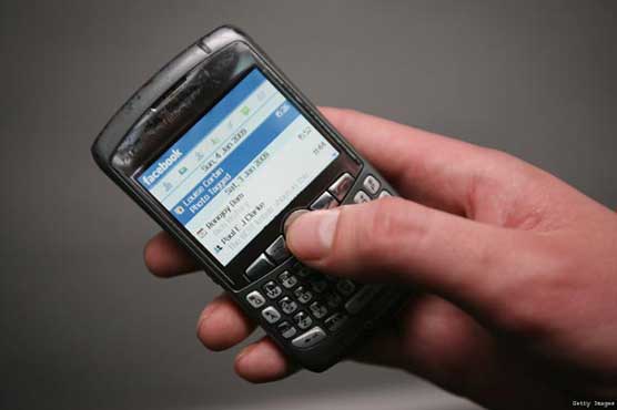 Police arrest burglar by using phone linked to Facebook