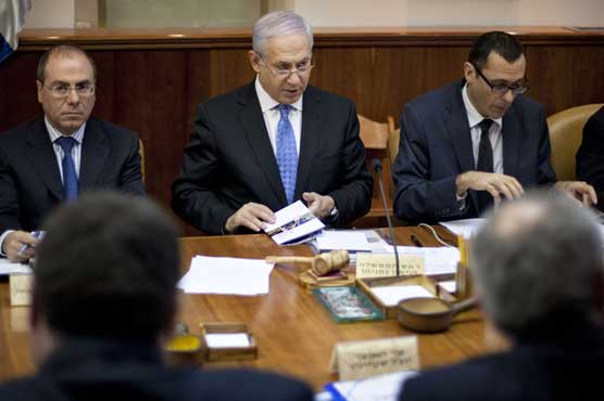 Israeli cabinet approves prisoners exchange with Palestine