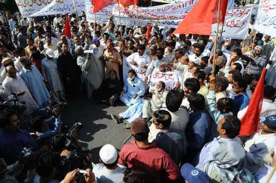 Protest against WAPDAs privatization
