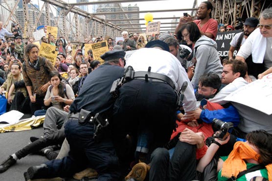 US police arrest dozens in anti-Wall Street protests