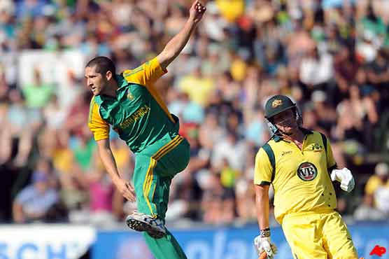 Tailenders take S Africa to unlikely win in 2nd T20