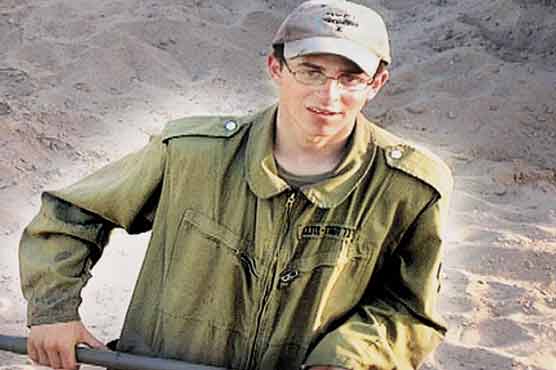 Hamas frees Israeli soldier Schalit