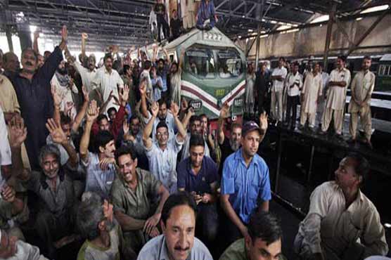 Protests ended as govt. release Rs 1b for PR