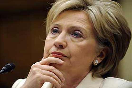 On arrival, Hillary straight into first round of talks