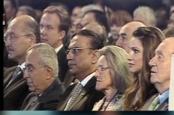 Zardari exhorts world support for Afghan peace