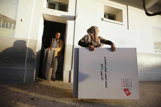 Tunisia vote in first free elections