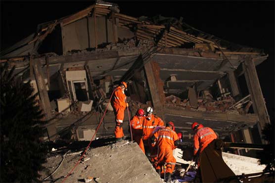 18-year-old boy pulled alive from debris after 61 hours 