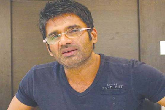 Shetty, Sawant celebrate Diwali in Mumbai