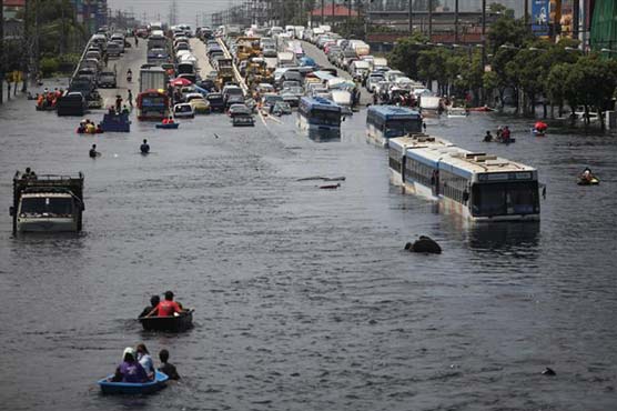 Thai floods shut Bangkok's second largest airport 
