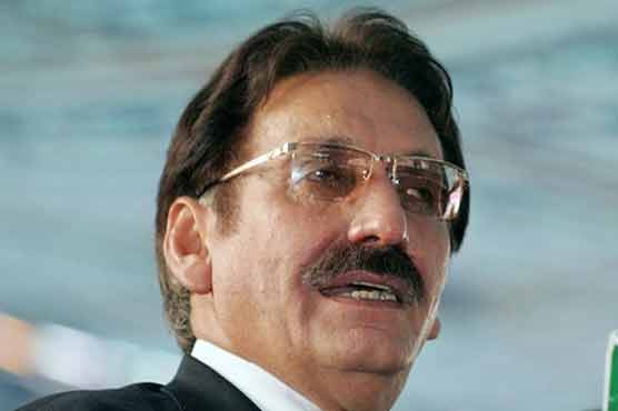 CJP takes suo motu notice on delay of salaries to Railways employees