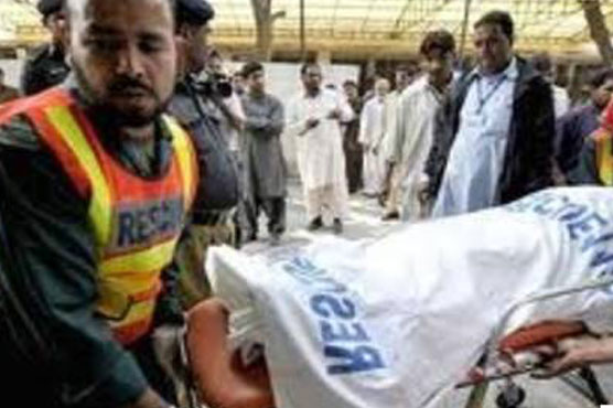 Akhtarabad: One killed in bus, truck collision