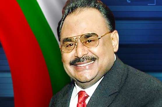Altaf encourages workers after getting discharged from hospital 