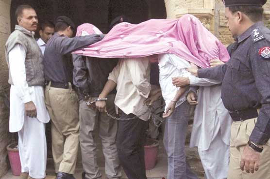 3 target killers held in Karachi