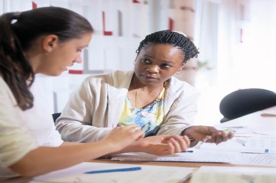 Socialising 'keeps you slim'