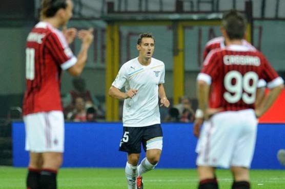 New-boys shine as Lazio hold champions Milan