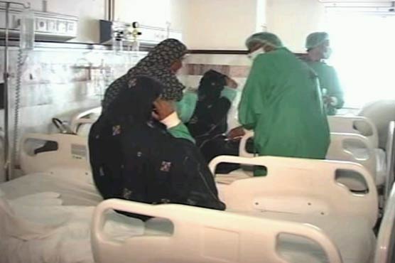 Quetta: Four teachers injured in acid attack