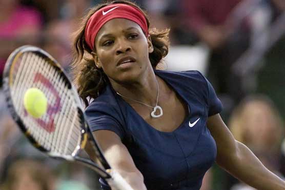 Serena Williams runs away from Wozniacki at US Open