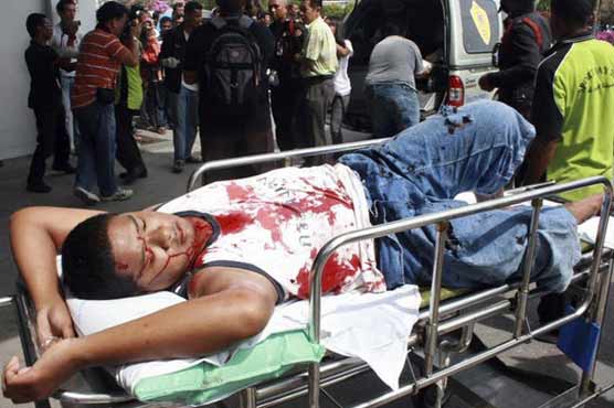 3 dead, 50 hurt in multiple Thai south bombs