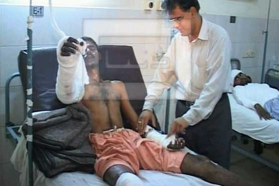 Karachi: Kidnapped youth set on fire 