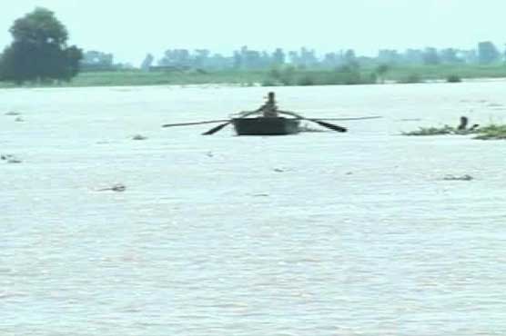 High flood likely in Chenab, Jhelum