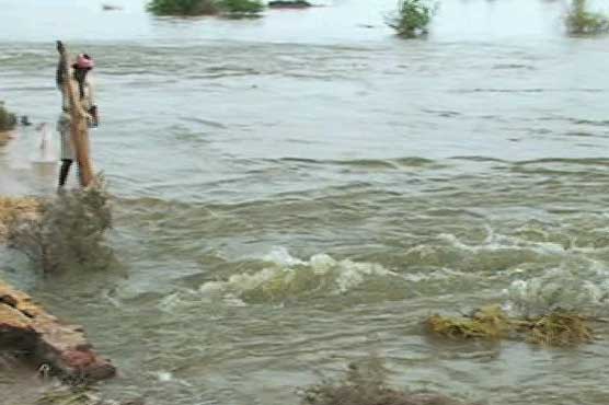 Dike of Satluj River breaks near Vehari, several villages inundated