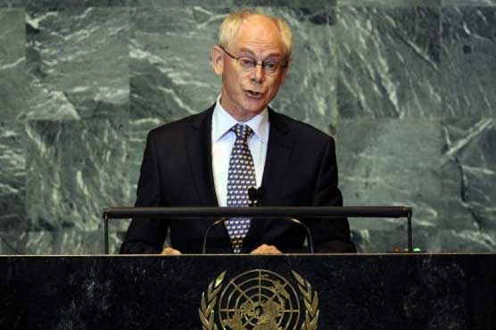 EU chief urges Israelis, Palestinians to resume talks 