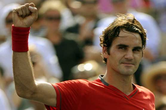 Injured Federer out of Shanghai Masters