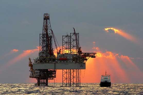 India shrugs off China warning on oil exploration 