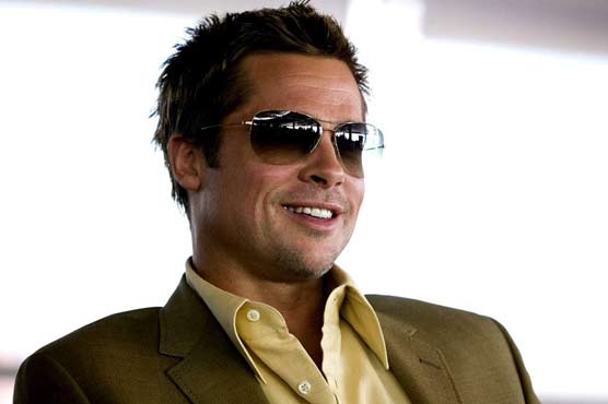 Brad Pitt might play reborn army recruit in WB's 'All You Need Is Kill'