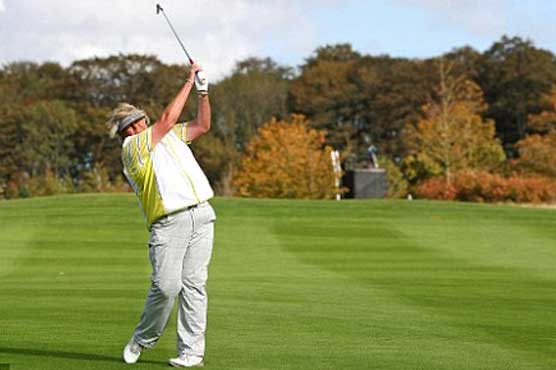 Golf: Davies sets Solheim Cup record but US fight back 