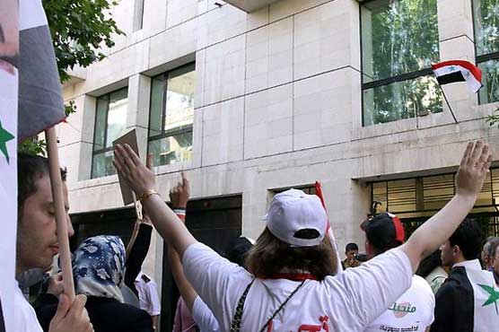 French ambassador attacked in Syria