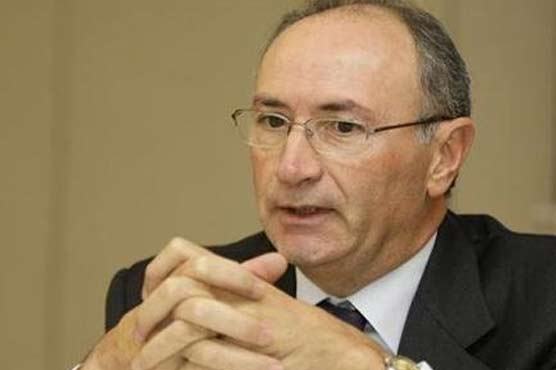 UniCredit CEO urges swift economic reforms