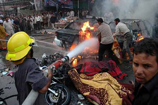 Explosions kill 10 in holy city of Karbala