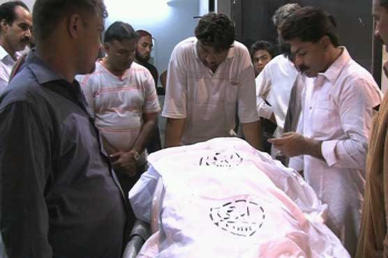 Police official gunned down in Karachi