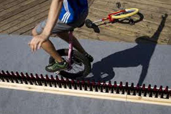 German unicyclist hopes to break record