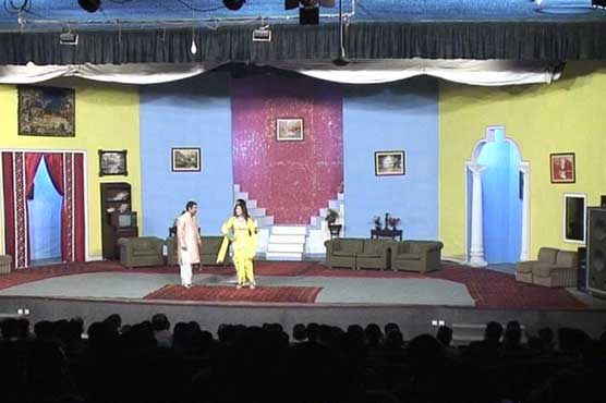 Punjab Govt takes notice of vulgarity at Lahore theatres